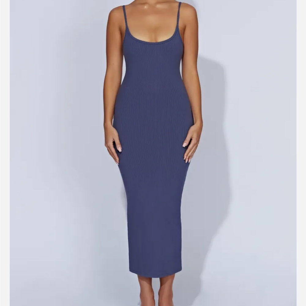 Meshki Blue Ribbed Bodycon Midi Dress